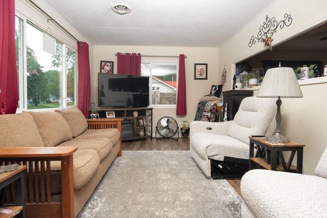 806 Courtney Drive, New Haven, IN 46774