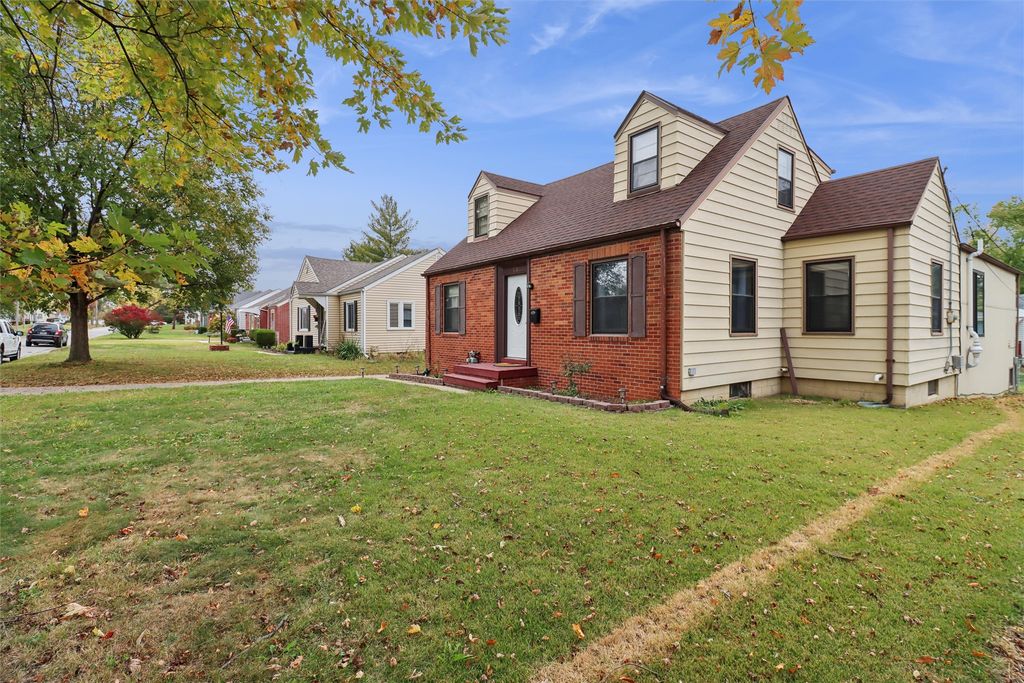 1617 61st Street, Des Moines, IA 50322