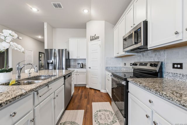 5538 Jade Valley, San Antonio, TX 78242