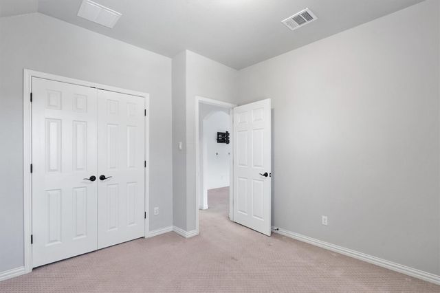 1413 Amarone DR, Leander, TX 78641