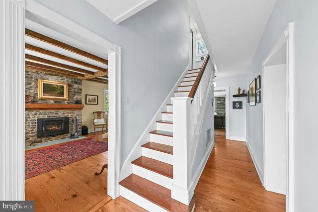 2481 CHURCH LN, Kintnersville, PA 18930