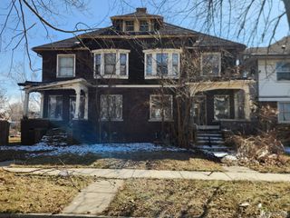 284 E Philadelphia Street, Detroit, MI 48202