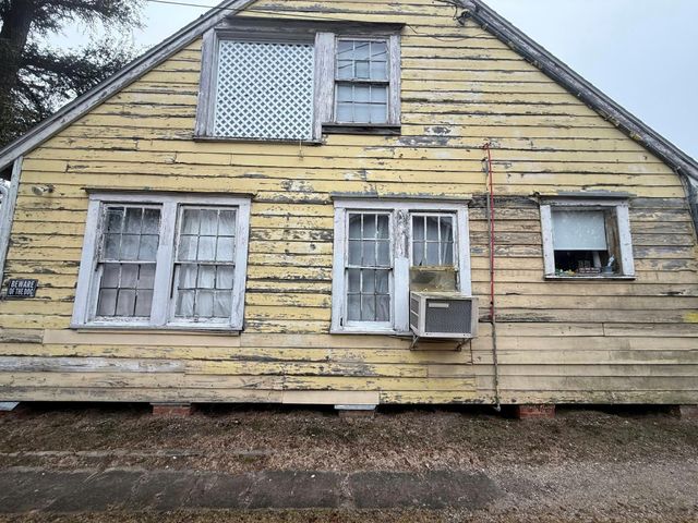 2421 Liberty Ave Street, Beaumont, TX 77702