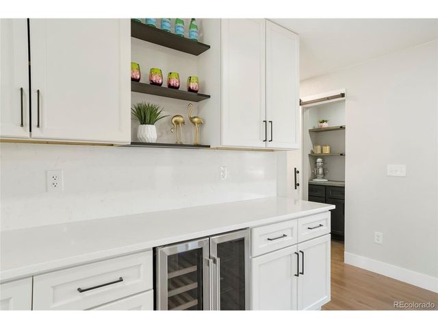 7310 S Sheridan Ct, Littleton, CO 80128