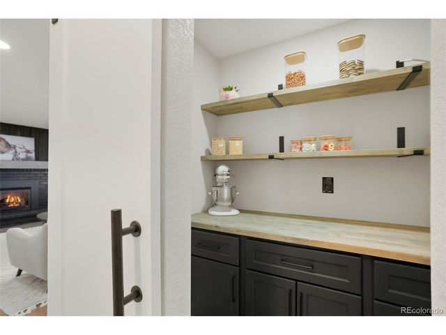 7310 S Sheridan Ct, Littleton, CO 80128