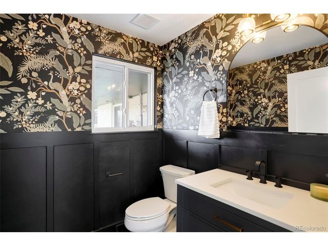 7310 S Sheridan Ct, Littleton, CO 80128