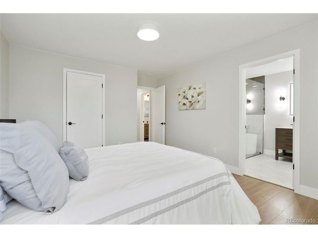 7310 S Sheridan Ct, Littleton, CO 80128