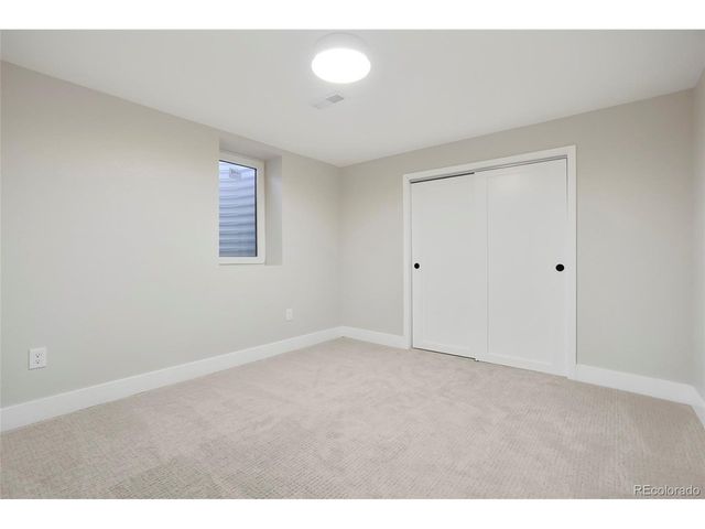 7310 S Sheridan Ct, Littleton, CO 80128