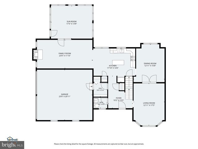5 VILLAGE DR, Lititz, PA 17543
