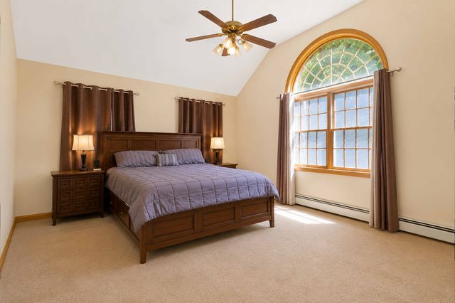 50 North St., Douglas, MA 01516