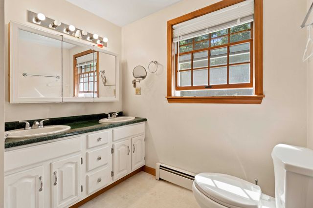 50 North St., Douglas, MA 01516