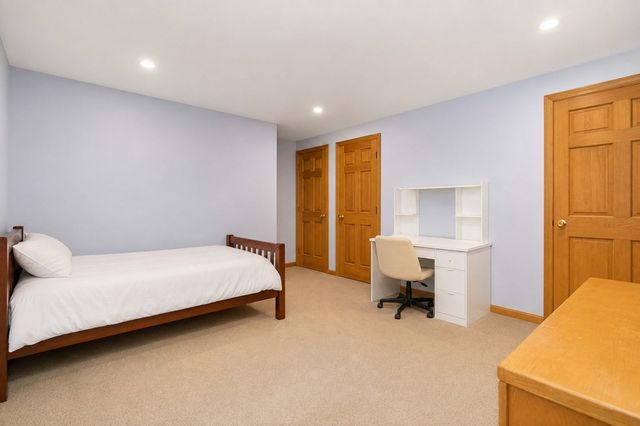 50 North St., Douglas, MA 01516