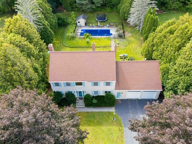 50 North St., Douglas, MA 01516