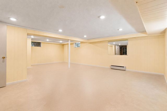 50 North St., Douglas, MA 01516
