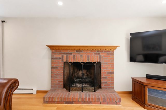 50 North St., Douglas, MA 01516