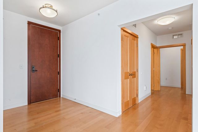 101 Saint Olaf Avenue 413, Northfield, MN 55057