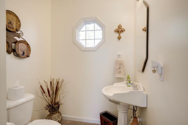 192 Memorial Drive, Mc Cormick, SC 29835