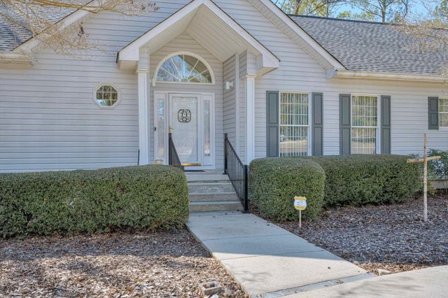 192 Memorial Drive, Mc Cormick, SC 29835