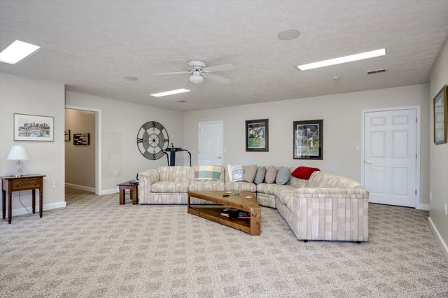 192 Memorial Drive, Mc Cormick, SC 29835