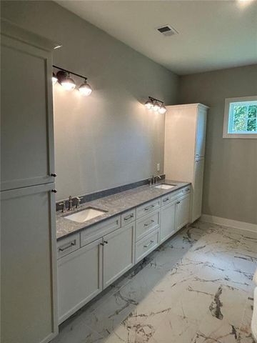 1618 Ahaluna Drive, Gainesville, GA 30501