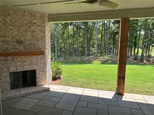 1618 Ahaluna Drive, Gainesville, GA 30501