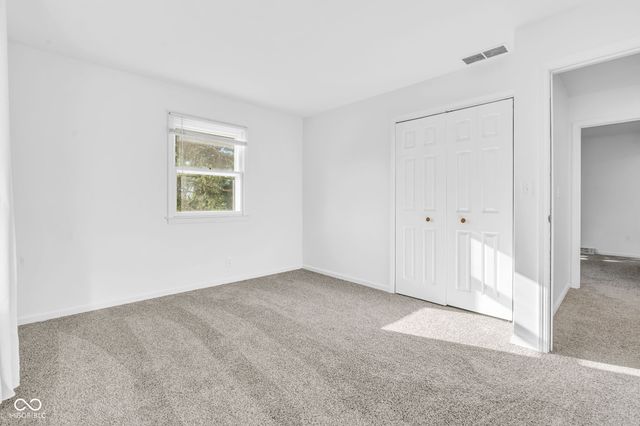 18902 Northbrook Circle, Westfield, IN 46074