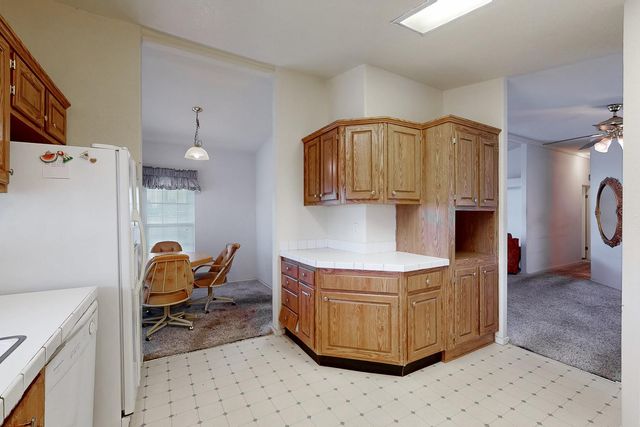 1301 Broadway St, Olivehurst, CA 95961