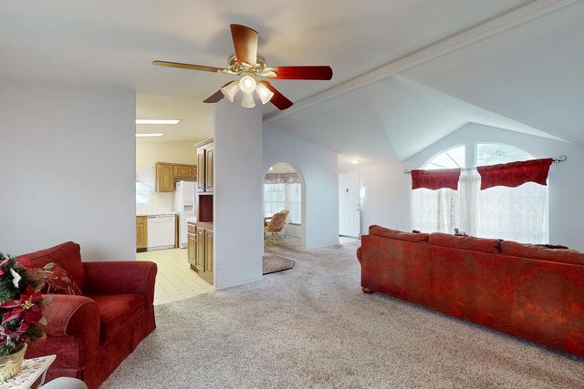 1301 Broadway St, Olivehurst, CA 95961