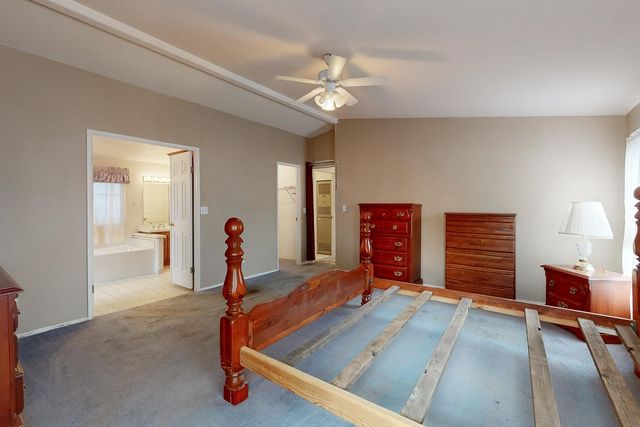 1301 Broadway St, Olivehurst, CA 95961