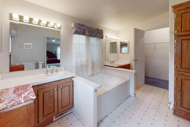 1301 Broadway St, Olivehurst, CA 95961