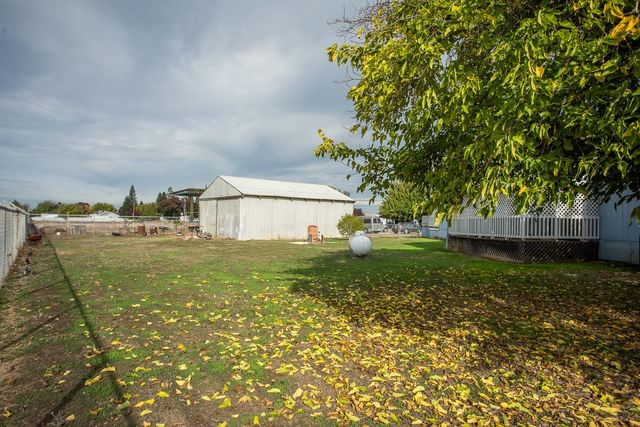 1301 Broadway St, Olivehurst, CA 95961