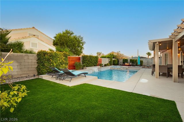 7000 Wild Wave Drive, Las Vegas, NV 89131