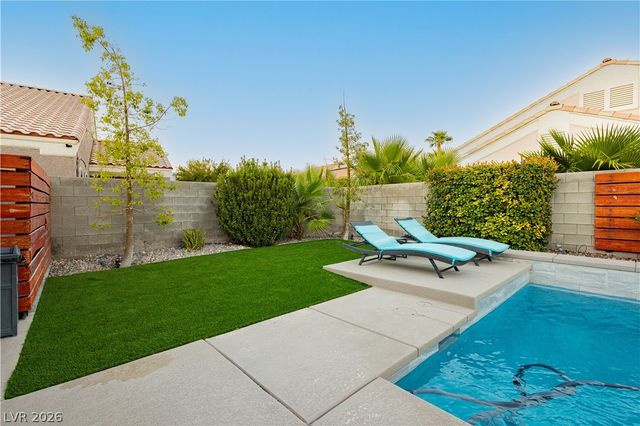 7000 Wild Wave Drive, Las Vegas, NV 89131