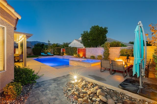 7000 Wild Wave Drive, Las Vegas, NV 89131