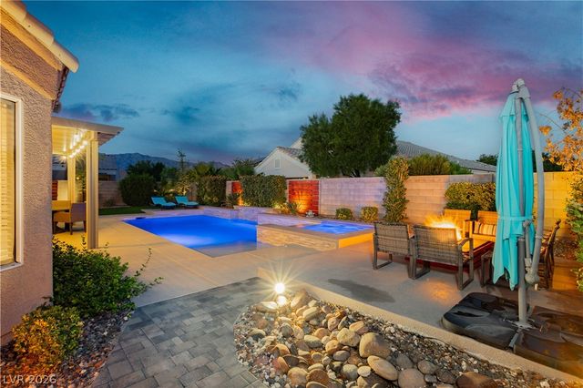 7000 Wild Wave Drive, Las Vegas, NV 89131