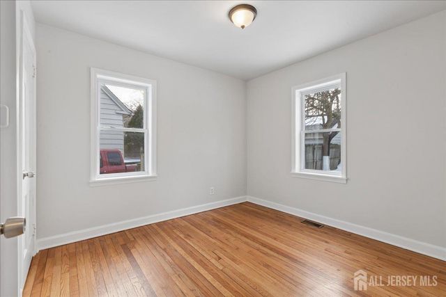 811 mountain Avenue, Bound Brook, NJ 08805