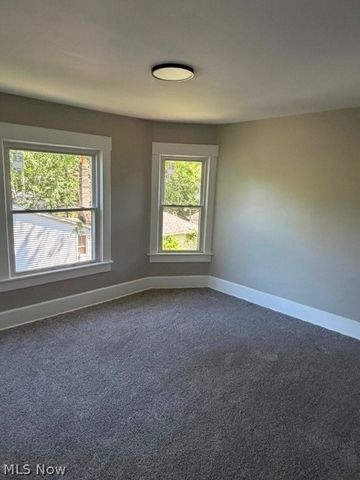 664 N Ellsworth Avenue, Salem, OH 44460