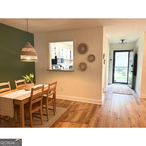 403 Cumberland Court SE, Smyrna, GA 30080