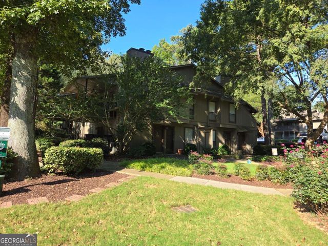 403 Cumberland Court SE, Smyrna, GA 30080