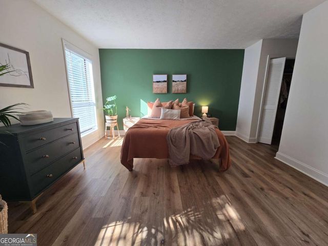 403 Cumberland Court SE, Smyrna, GA 30080