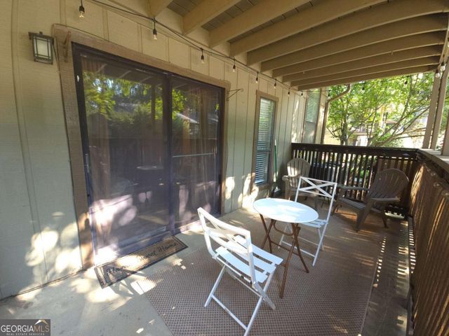 403 Cumberland Court SE, Smyrna, GA 30080