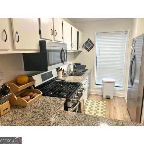 403 Cumberland Court SE, Smyrna, GA 30080