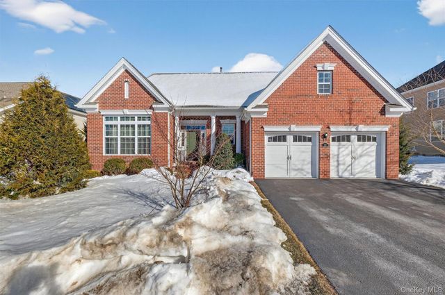 13 Tompkins Lane, Hopewell Junction, NY 12533