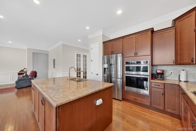 13 Tompkins Lane, Hopewell Junction, NY 12533