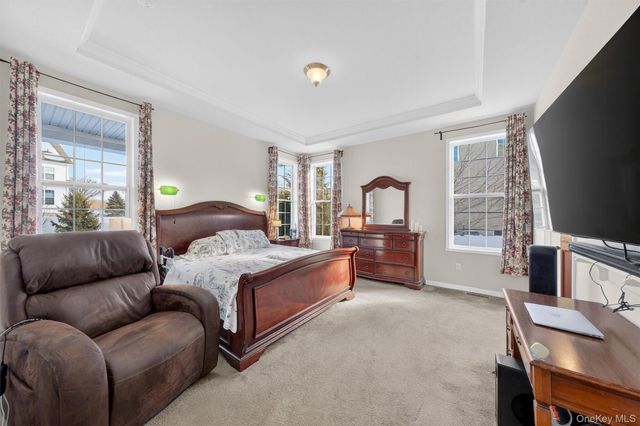 13 Tompkins Lane, Hopewell Junction, NY 12533