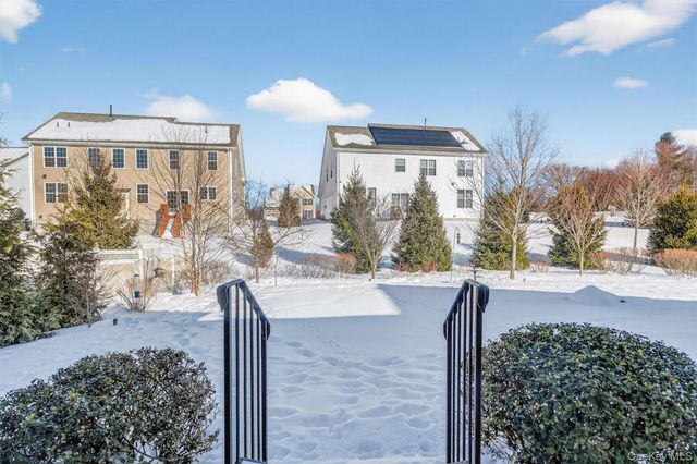 13 Tompkins Lane, Hopewell Junction, NY 12533