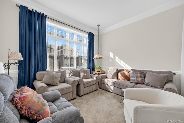 13 Tompkins Lane, Hopewell Junction, NY 12533