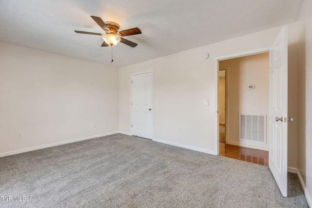 305 Old Stage Road, Rogersville, TN 37857