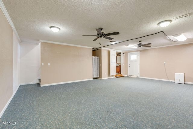 305 Old Stage Road, Rogersville, TN 37857