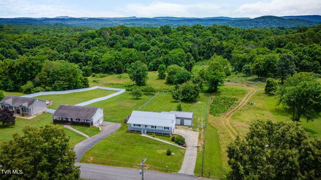 305 Old Stage Road, Rogersville, TN 37857